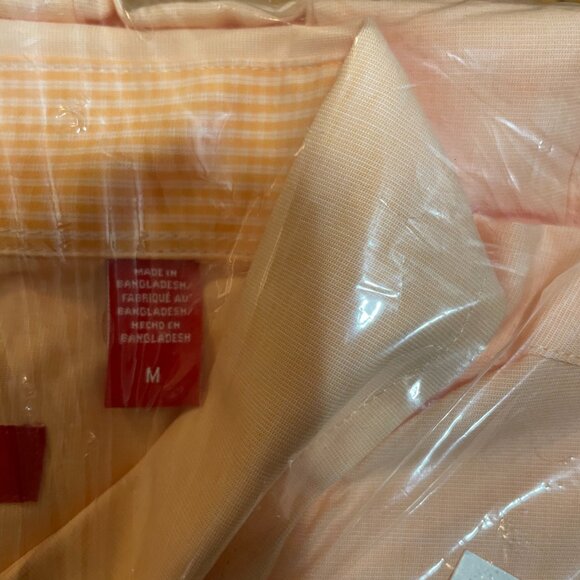 IZOD Men's Casual Button Down Shirt - Picture 3 of 3